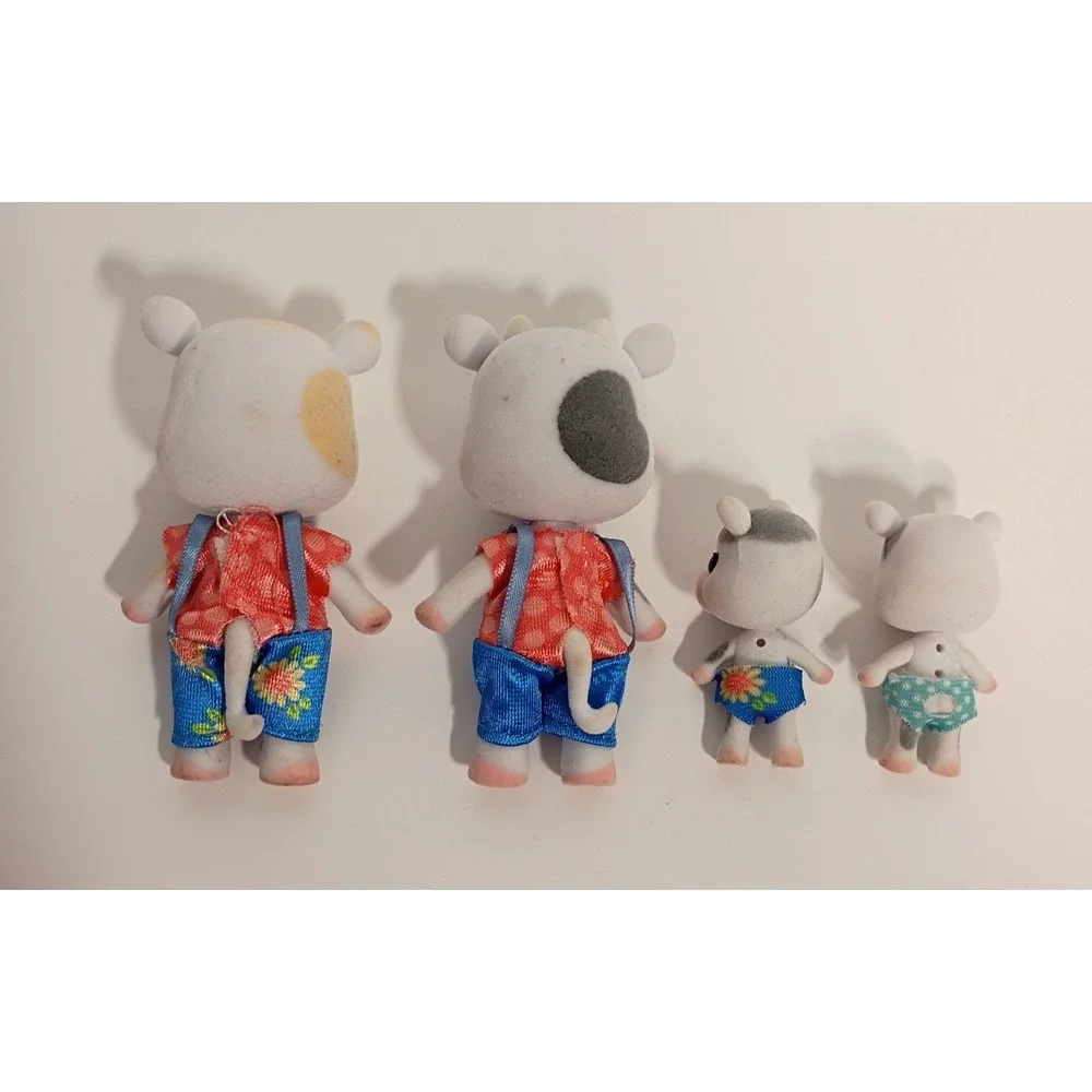 Honey Bee Acres‎ Cloverberrys Cow Family Set of Four Small Toys